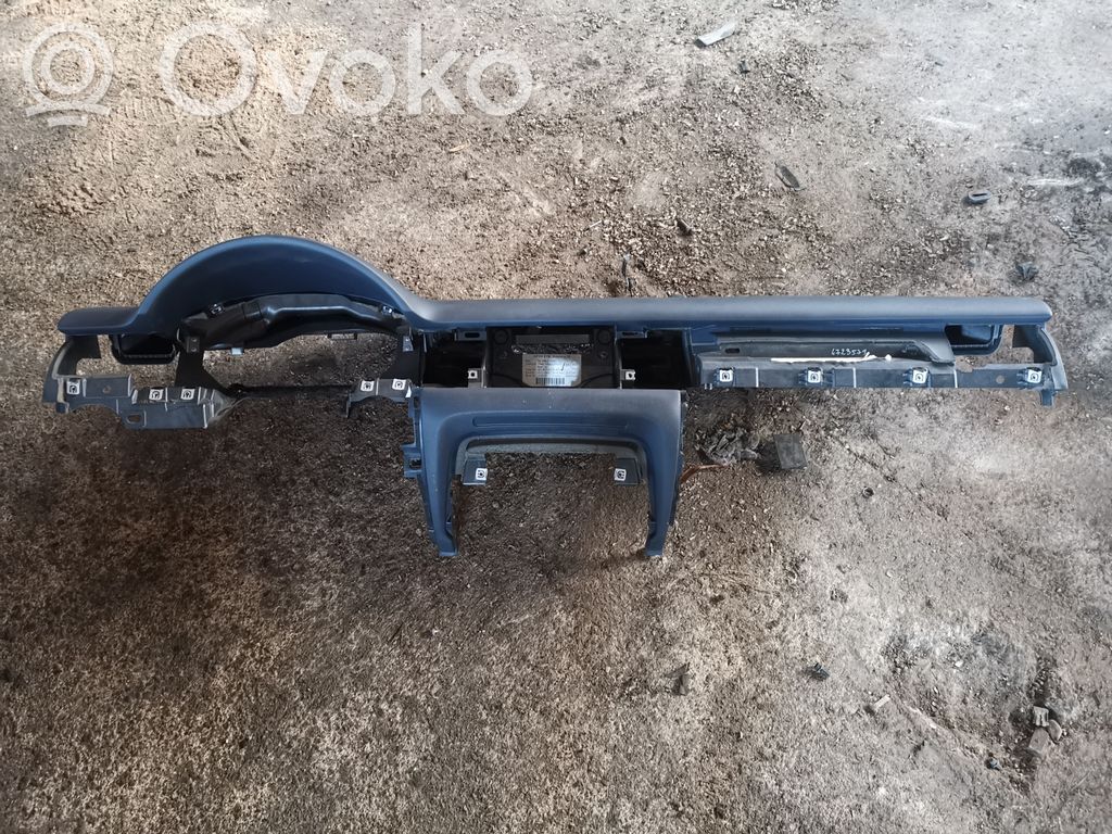 Audi A8 S8 D3 4E Tableau de bord 