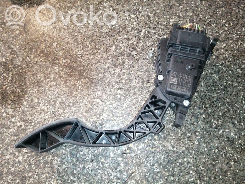 Ford Focus Accelerator throttle pedal 