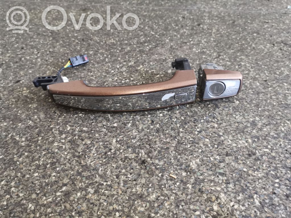 Buick Encore I Manecilla externa puerta delantera 