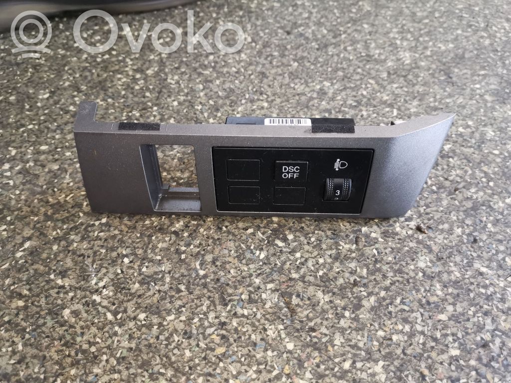 Mazda 6 Headlight level height control switch 