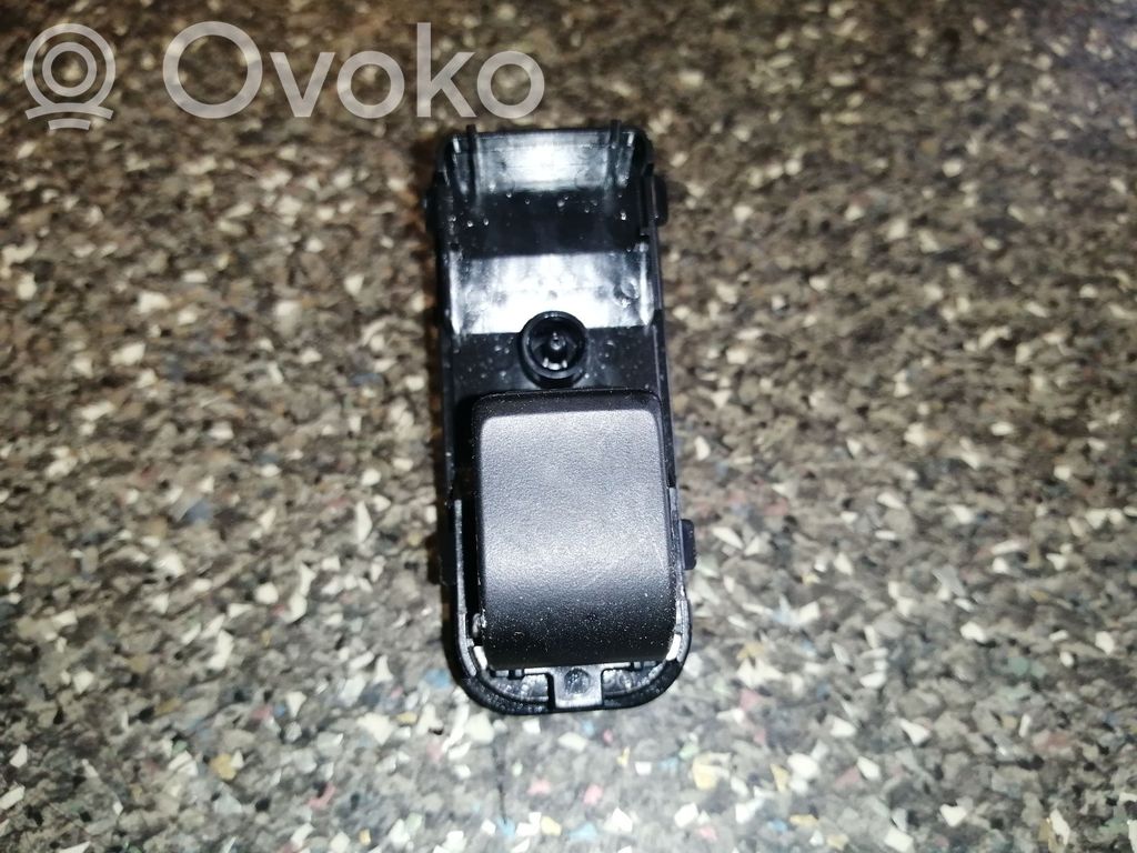 Mazda CX-3 Electric window control switch 