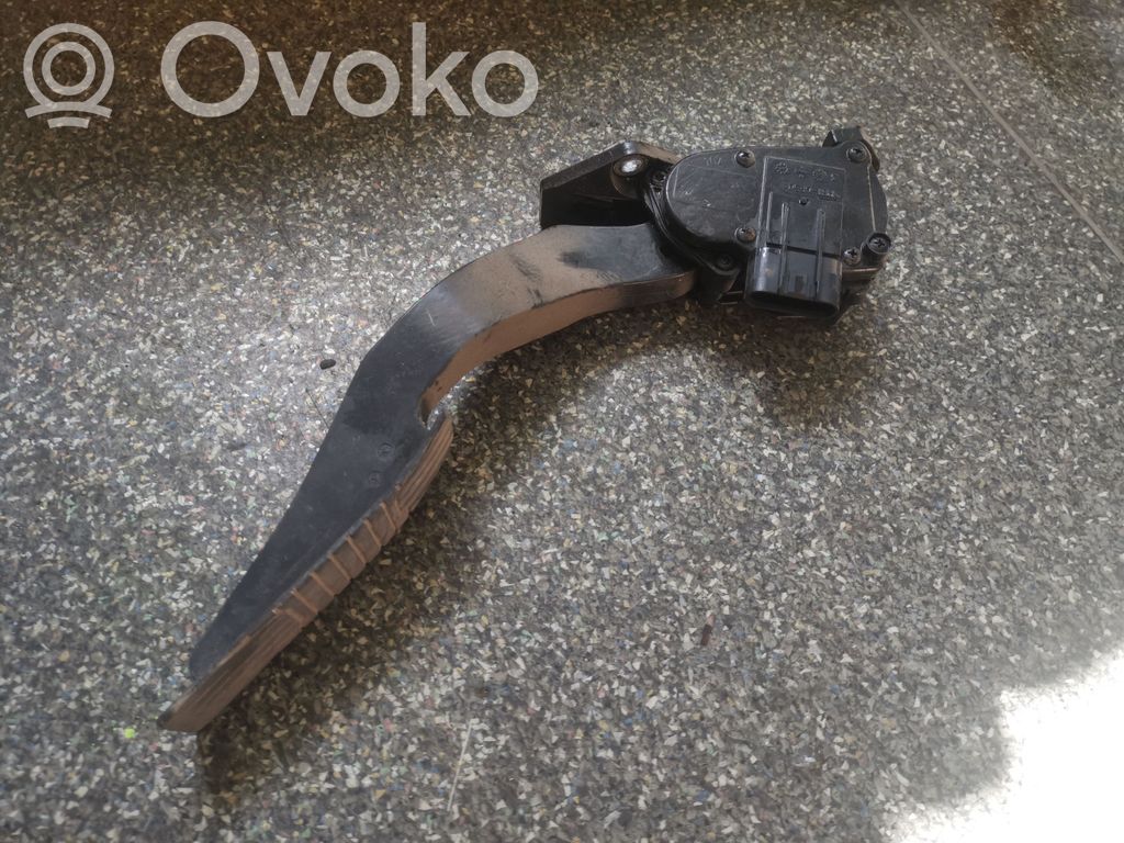 Opel Antara Akseleratora pedālis 