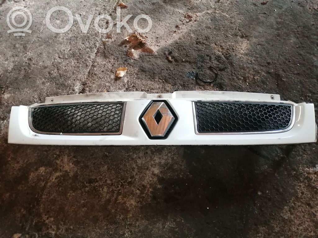 Renault Trafic II (X83) Front bumper upper radiator grill 