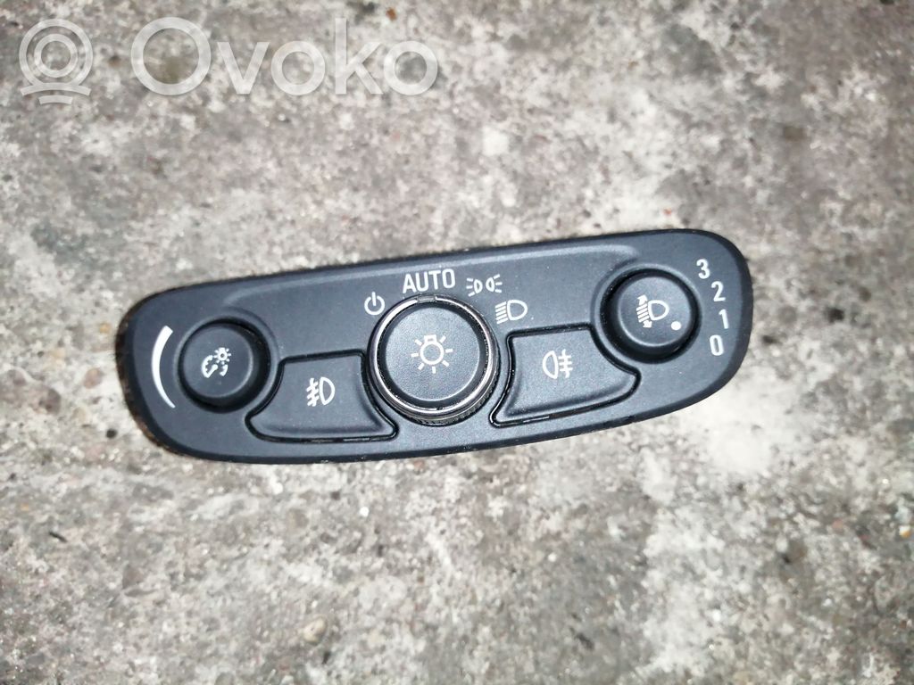 Opel Mokka X Light switch 