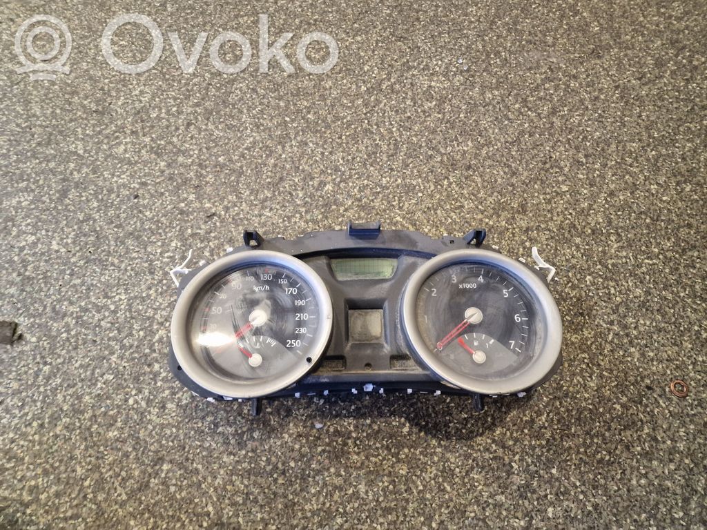Renault Megane II Speedometer (instrument cluster) 