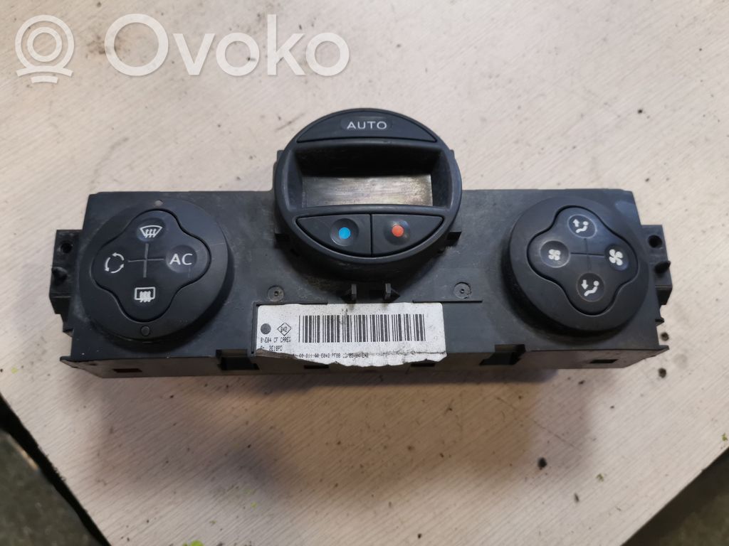 Renault Megane II Climate control unit 