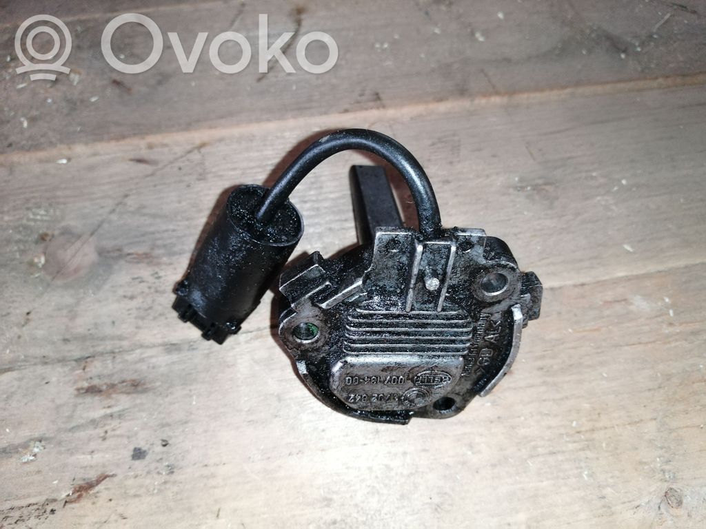 BMW 5 E39 Oil level sensor 