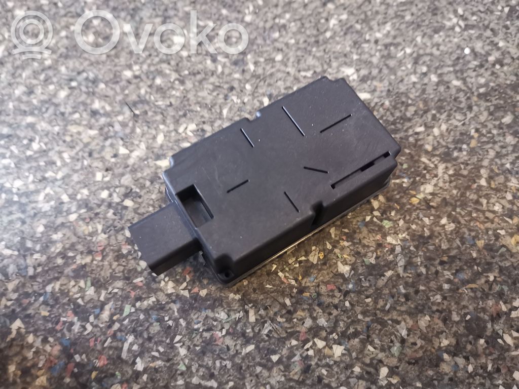 Door central lock control unit/module   31252988
