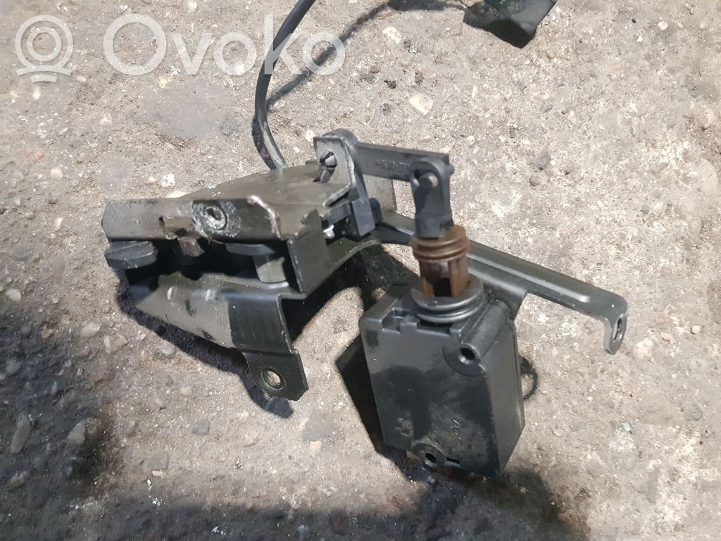 BMW 5 E39 Tailgate/trunk/boot lock/catch/latch 