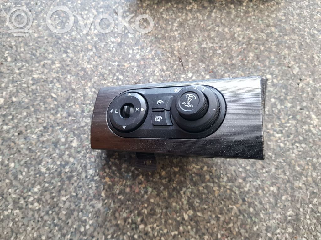 Chevrolet Captiva Interruptor de luz 