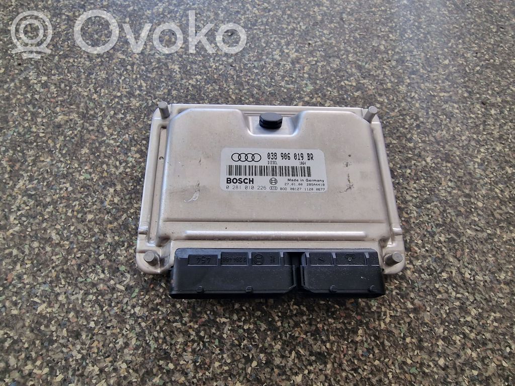Skoda Octavia Mk1 (1U) Engine control unit/module 