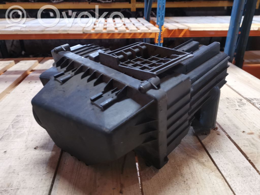 Citroen C5 Air filter box 