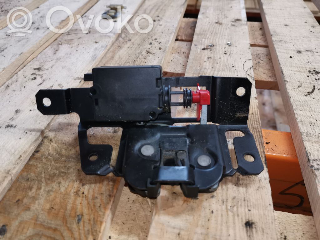 BMW X3 E83 Tailgate/trunk/boot lock/catch/latch 
