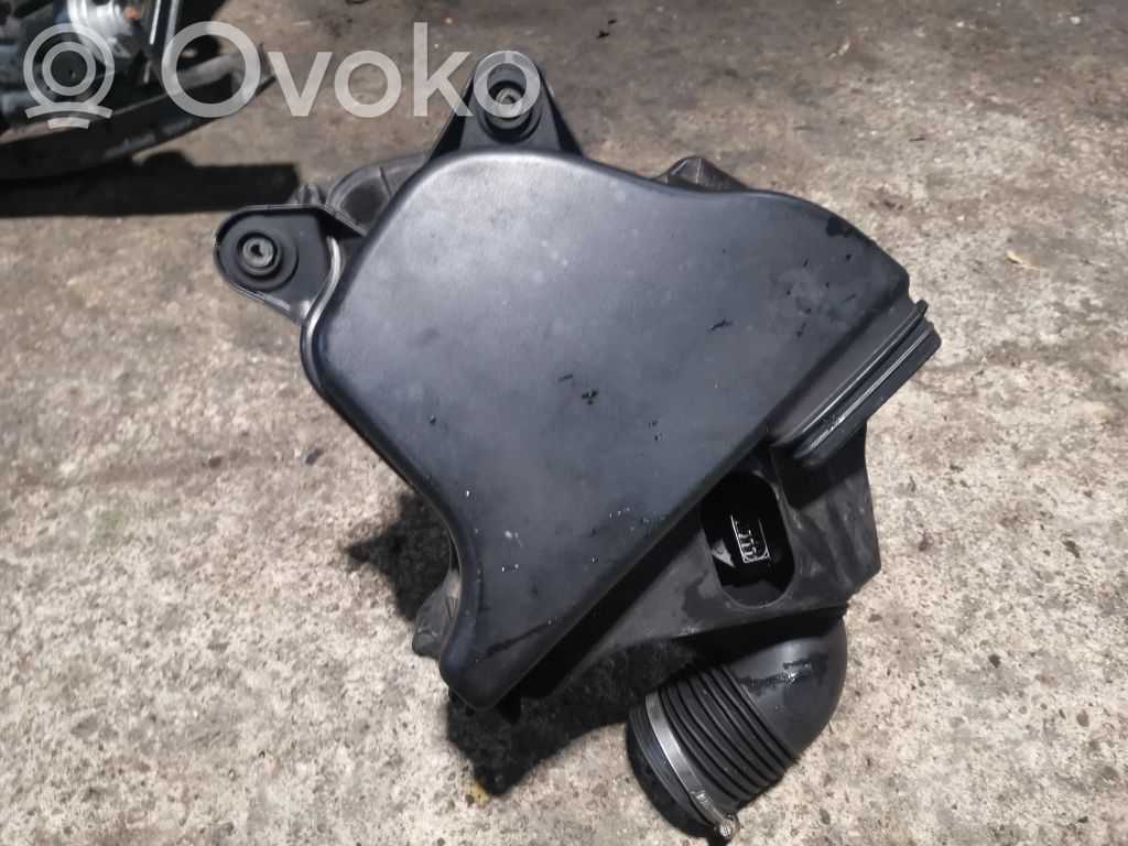 BMW 3 E90 E91 Gaisa filtra kaste 