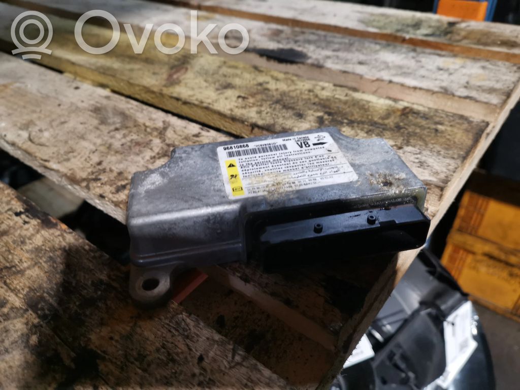 Chevrolet Captiva Airbag control unit/module 