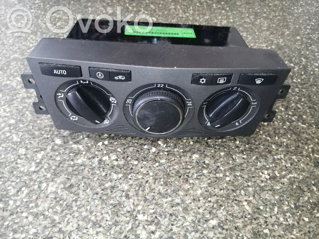 Opel Antara Climate control unit 