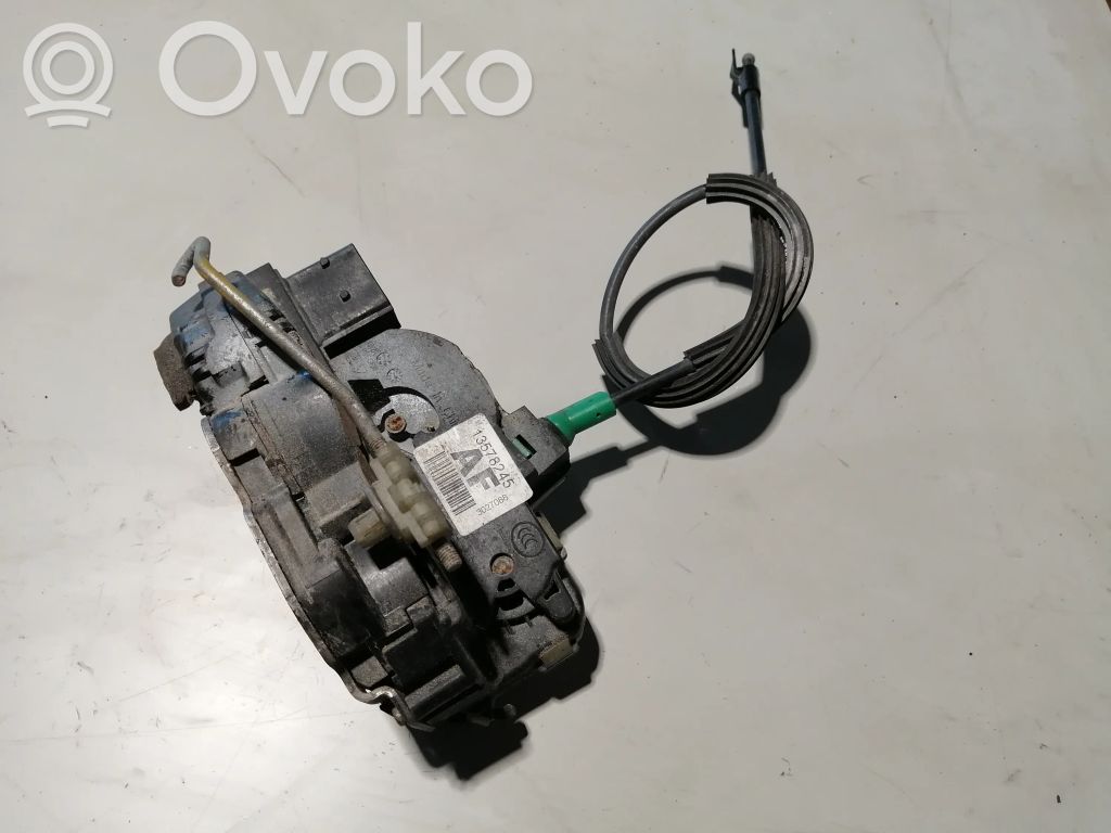 Chevrolet Orlando Zamek drzwi tylnych 