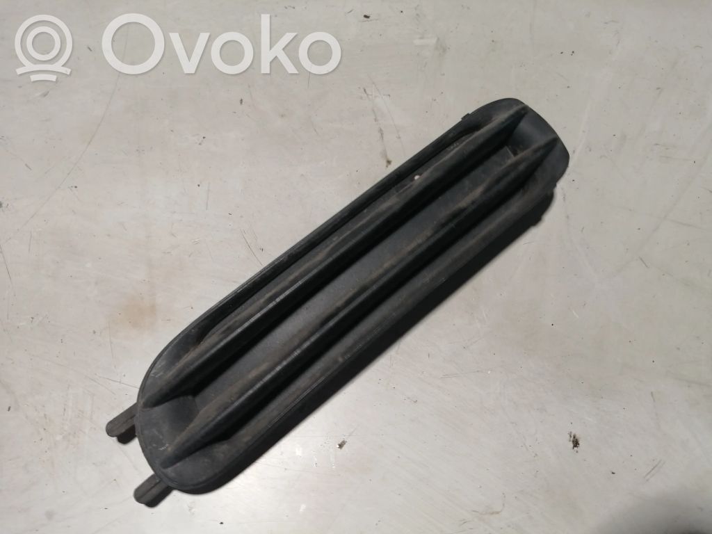 BMW 3 E46 Front fog light trim/grill 