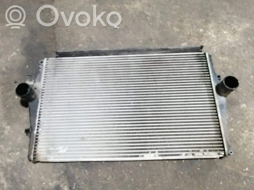 Volvo S60 Interkūlerio radiatorius 
