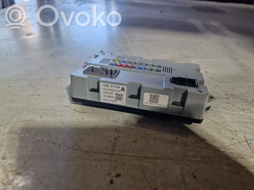 Módulo de fusible   CPLA14Q073AA