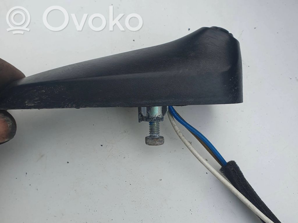 Buick Encore I GPS-pystyantenni 
