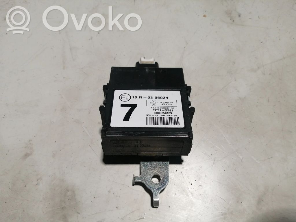 Toyota Verso Door control unit/module 