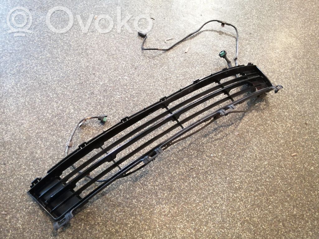 Mazda 6 Front bumper lower grill 