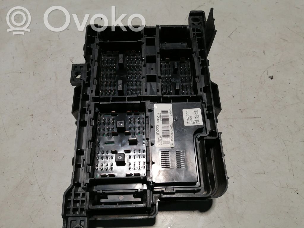 KIA Carens I Sulakemoduuli 