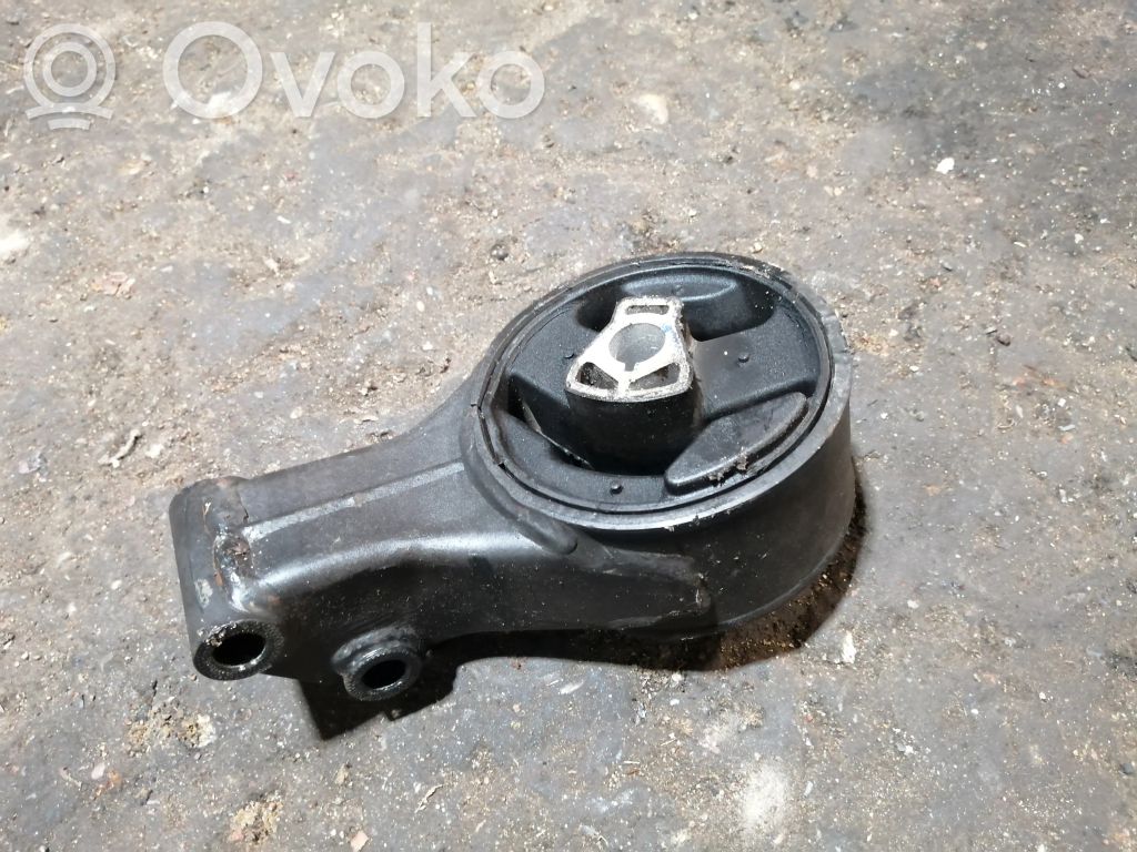 Engine mount bracket   13228303
