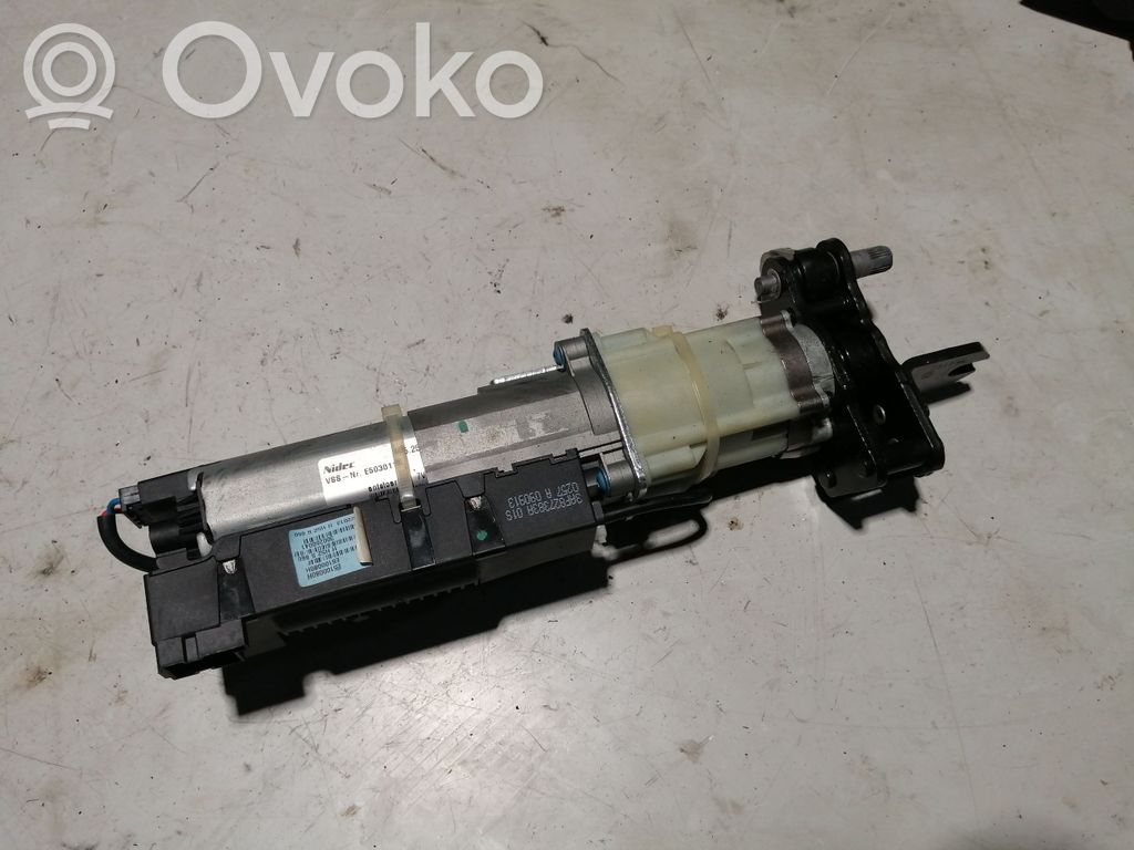 Volkswagen PASSAT B7 Tailgate hydraulic pump motor 