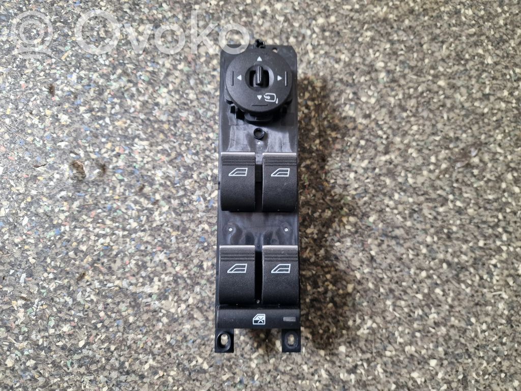 Ford B-MAX Electric window control switch 
