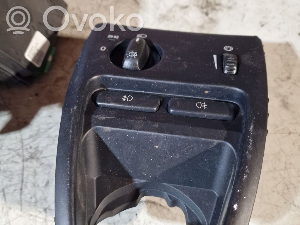 Volvo XC90 Light switch 