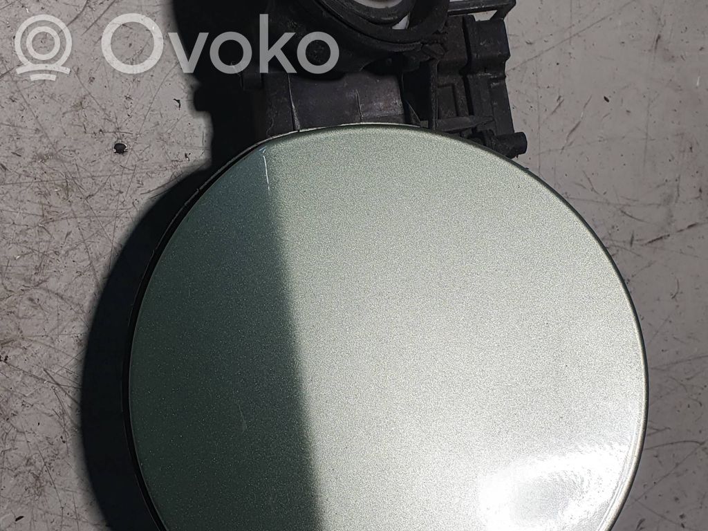 Opel Astra J Klapka wlewu paliwa 