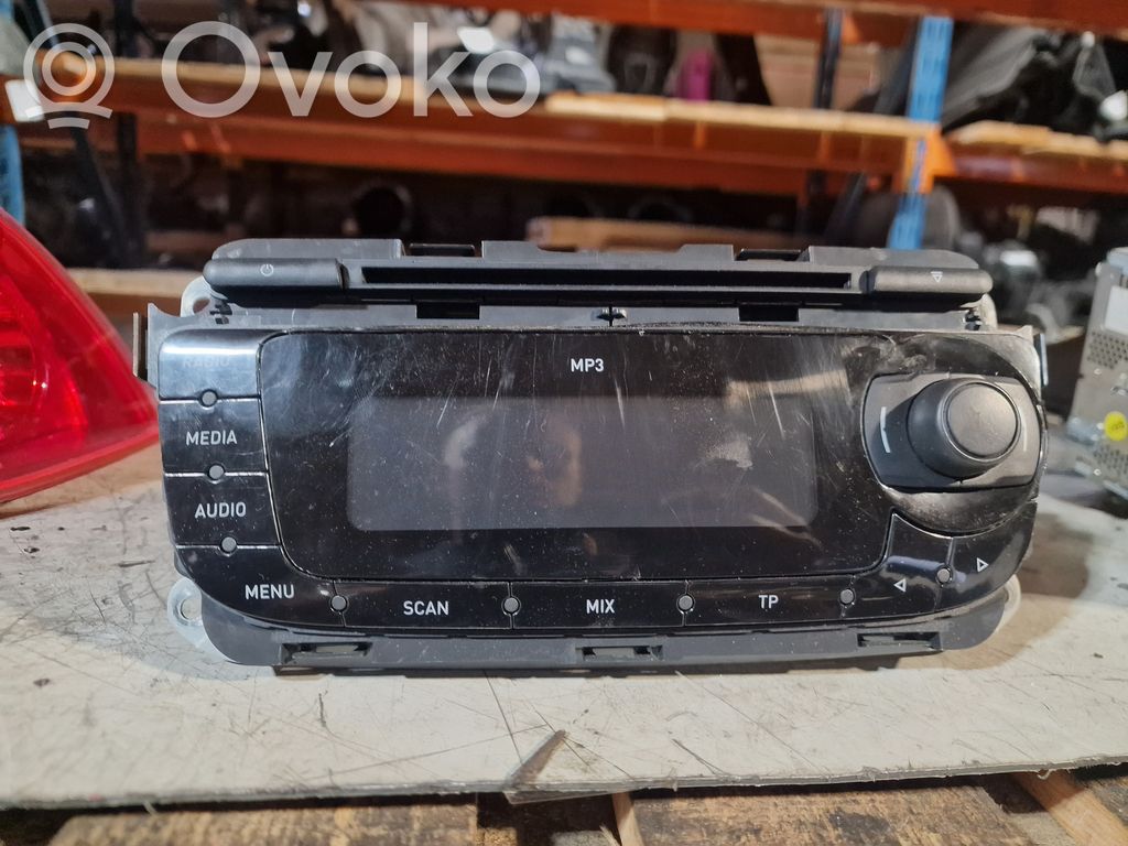 Seat Leon (1P) Radio/CD/DVD/GPS head unit 