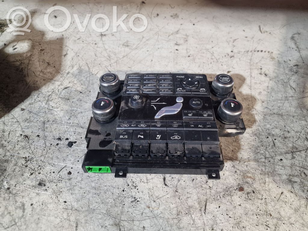 Volvo S80 Head unit multimedia control 