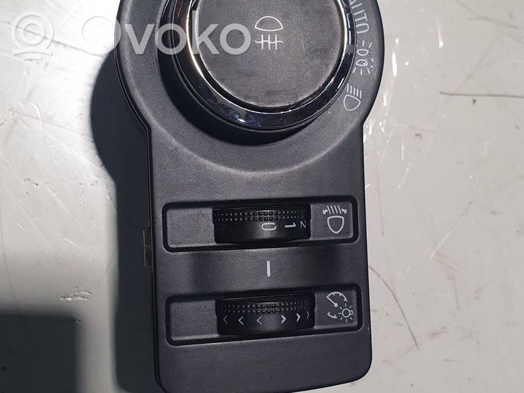 Opel Astra J Interrupteur d’éclairage 