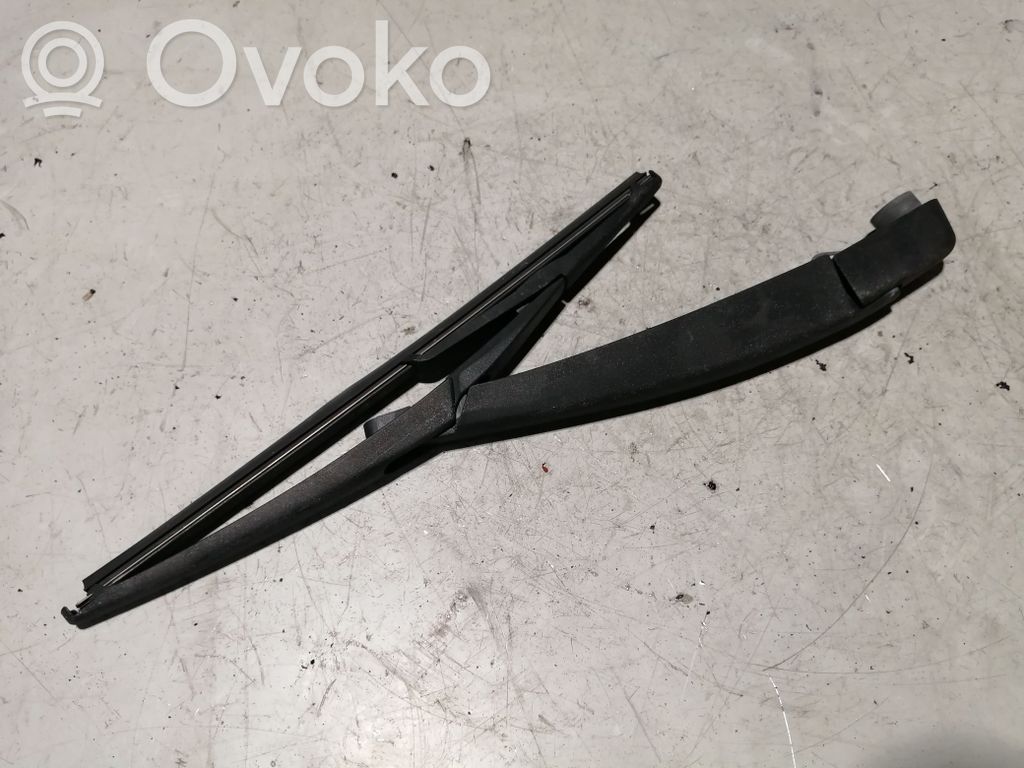 Renault Twingo II Rear wiper blade arm 