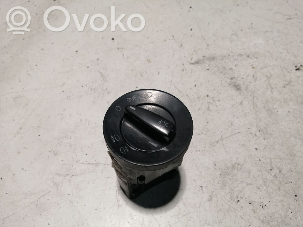 Valokatkaisija   3B0941531C
