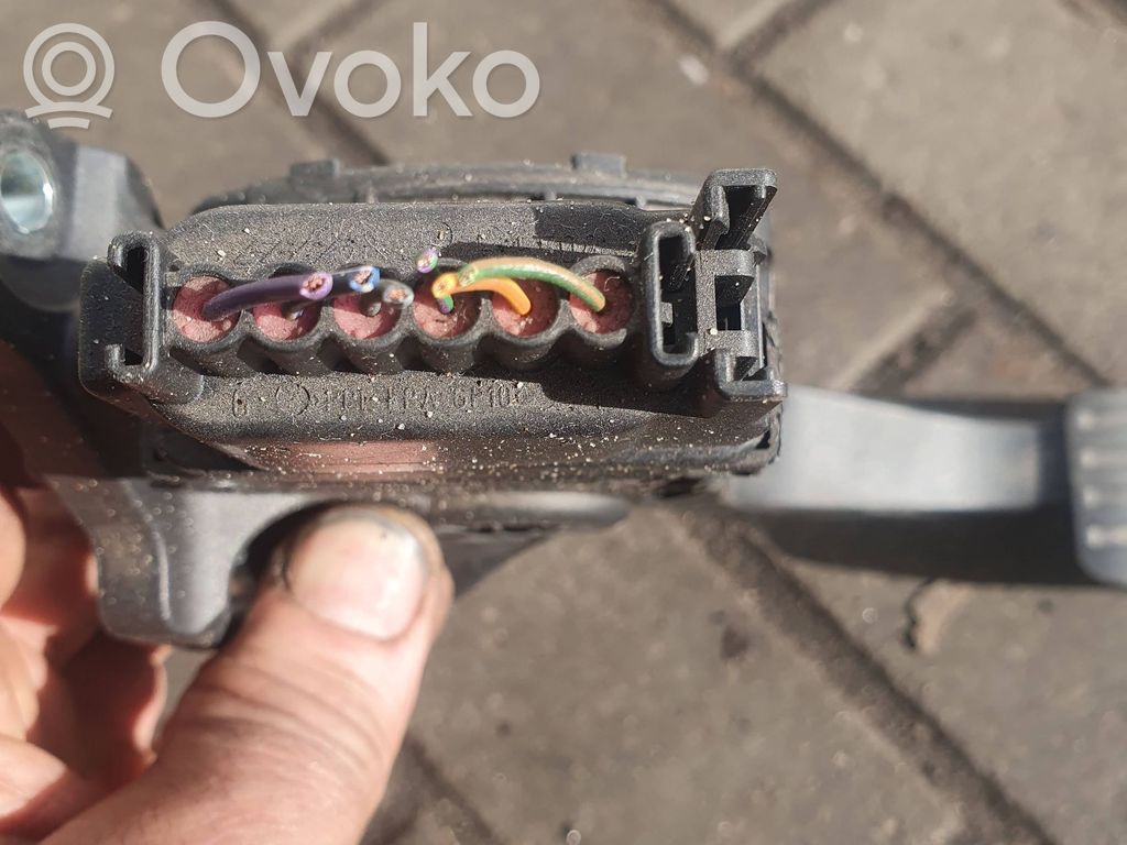 Ford S-MAX Akseleratora pedālis 