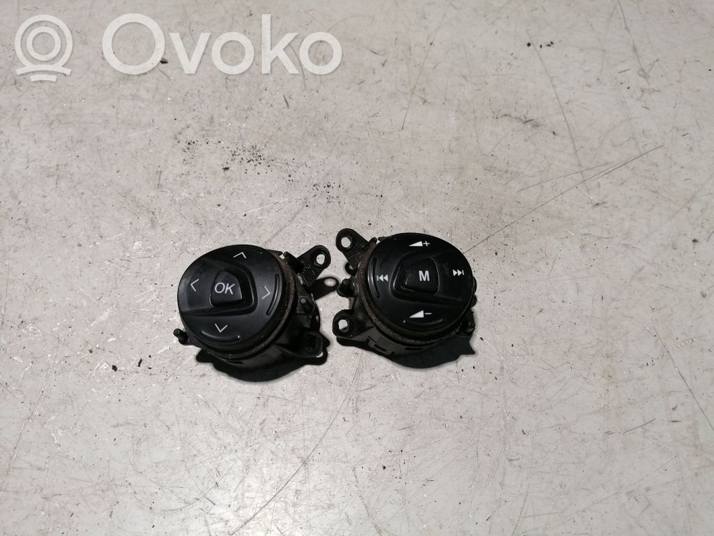 Ford Transit Custom Steering wheel buttons/switches 