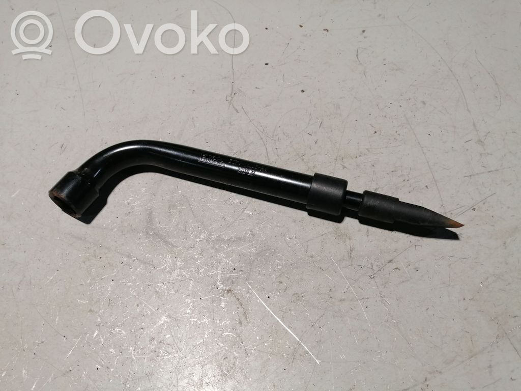 Ford Fusion II Llave de tuercas de rueda 