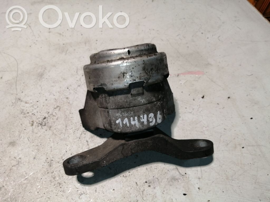 Ford Mondeo MK IV Dzinēja spilvens 