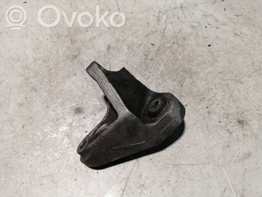 Ford Mondeo MK V Łapa / Mocowanie skrzyni biegów 