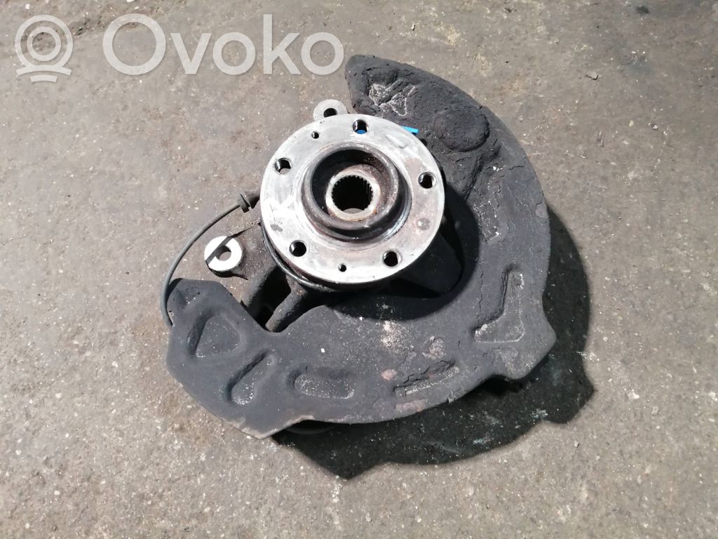 Cubo de rueda delantera