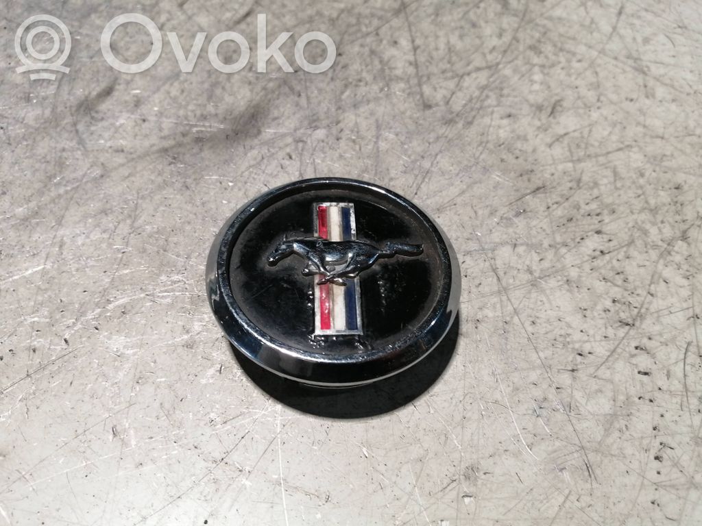 Ford Mustang V Tapacubos original de rueda 