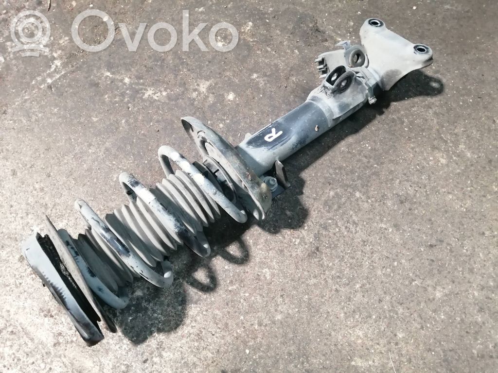 Mercedes-Benz C W204 Amortyzator osi przedniej ze sprężyną 