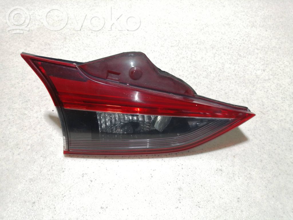 Mazda 6 Takaluukun takavalot 