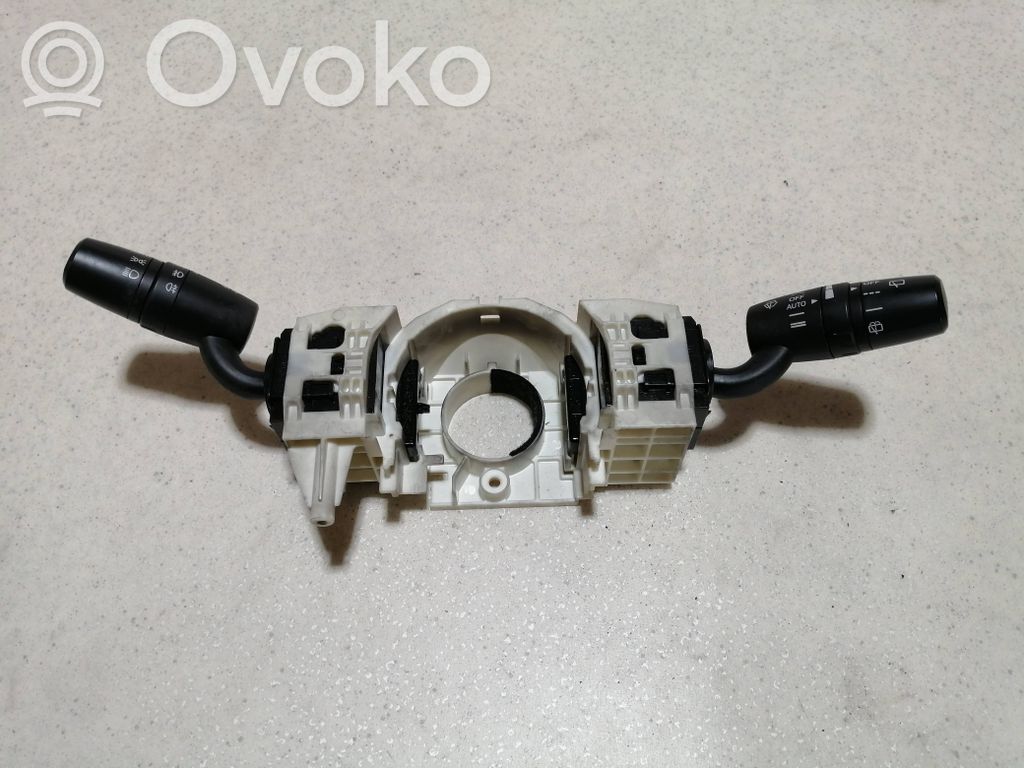 Mazda 6 Commodo, commande essuie-glace/phare 