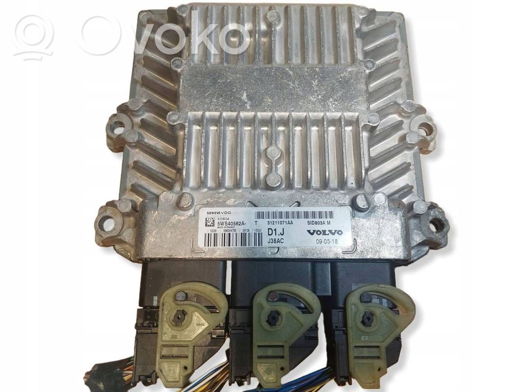 Volvo V50 Engine control unit/module ECU 