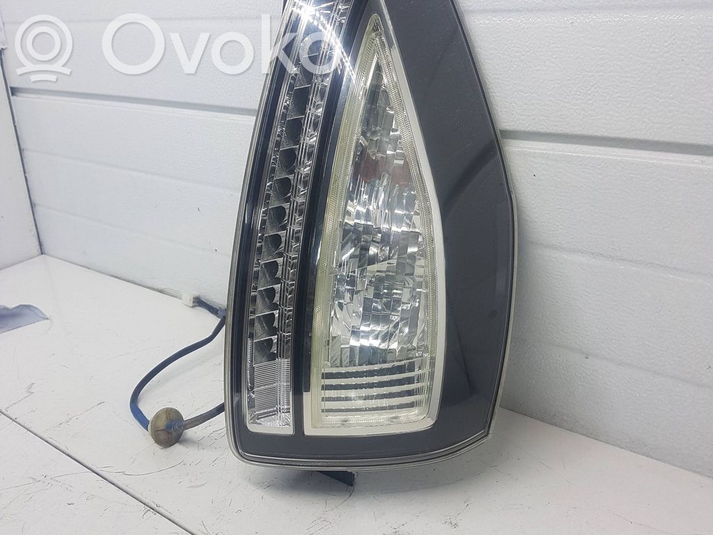 Mazda 5 Rear/tail lights 